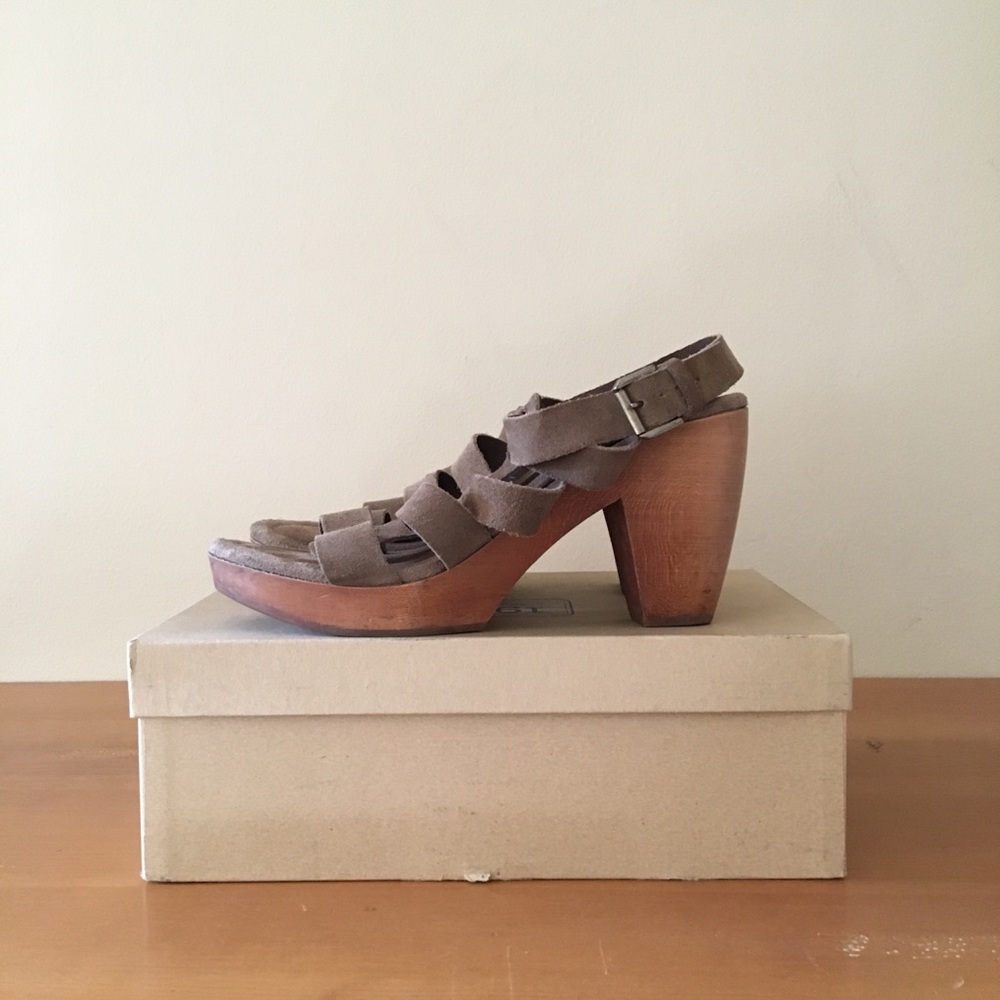 Madewell Suede Ankle Strap Sandal